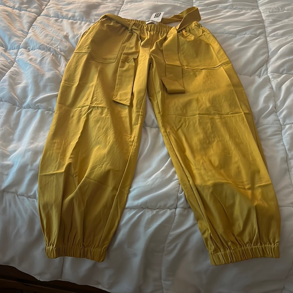 Rebdolls Yellow Tie Cargo Joggers 1x